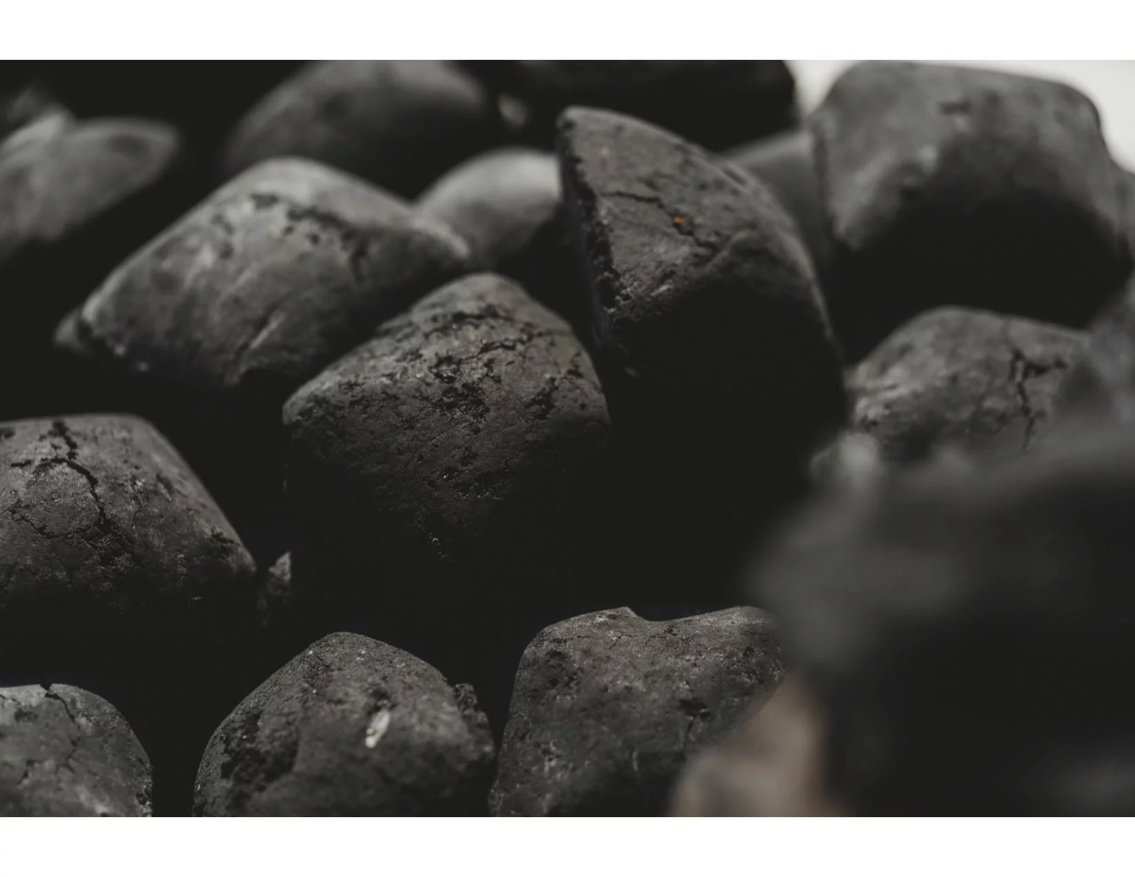 Jealous Devil Max XL 20 lbs - All Natural Hardwood Charcoal Pillow Briquets