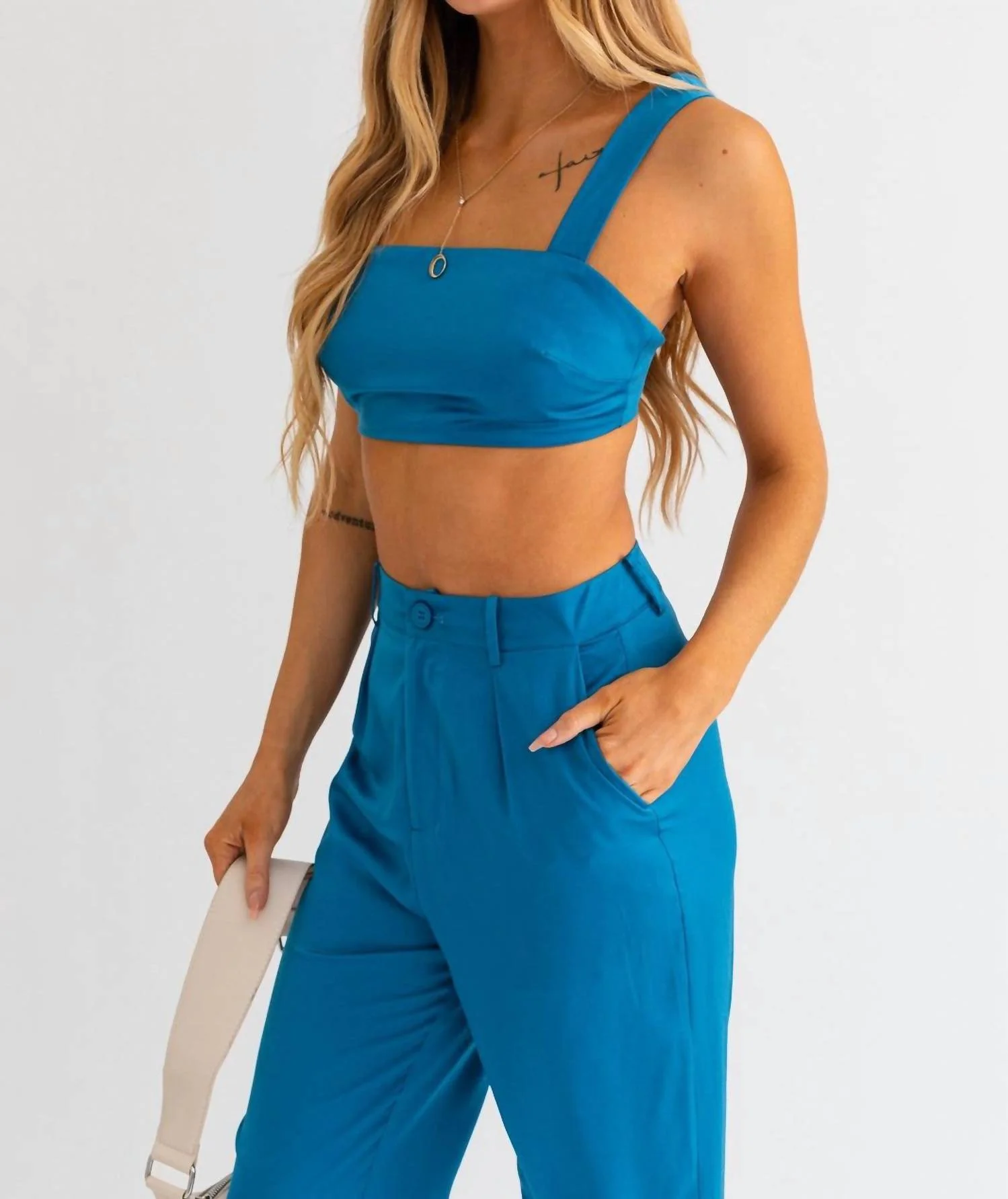 LE LIS House Of Blues Crop Top