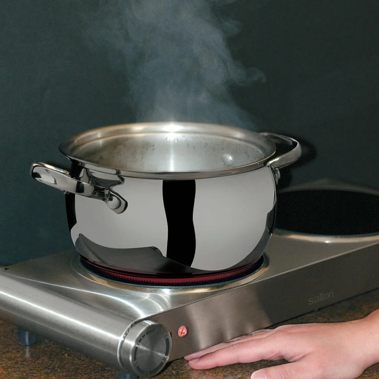 Salton Portable Infrared Cooktop - Double