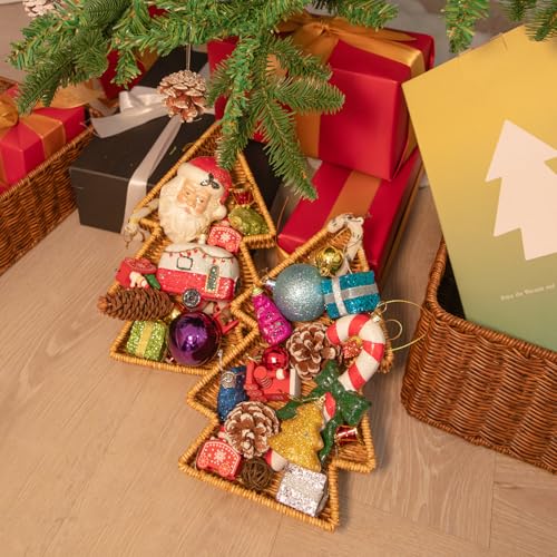myHomeBody Christmas Tree Wicker Basket, Decorative Snack Tray, Appetizer Serving Tray and Platters, Set of 2