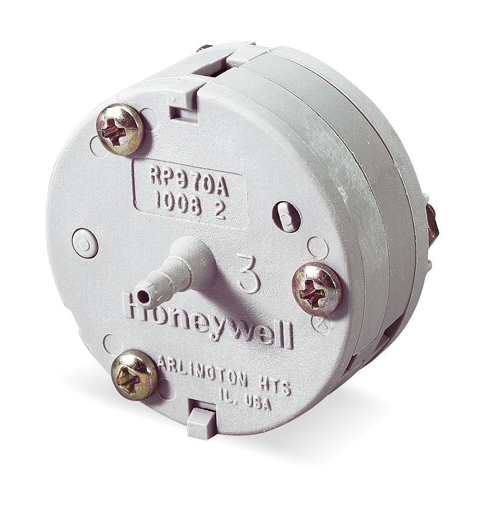 Honeywell, Inc. RP970A1008 RP970 Pneumatic Capacity Relay
