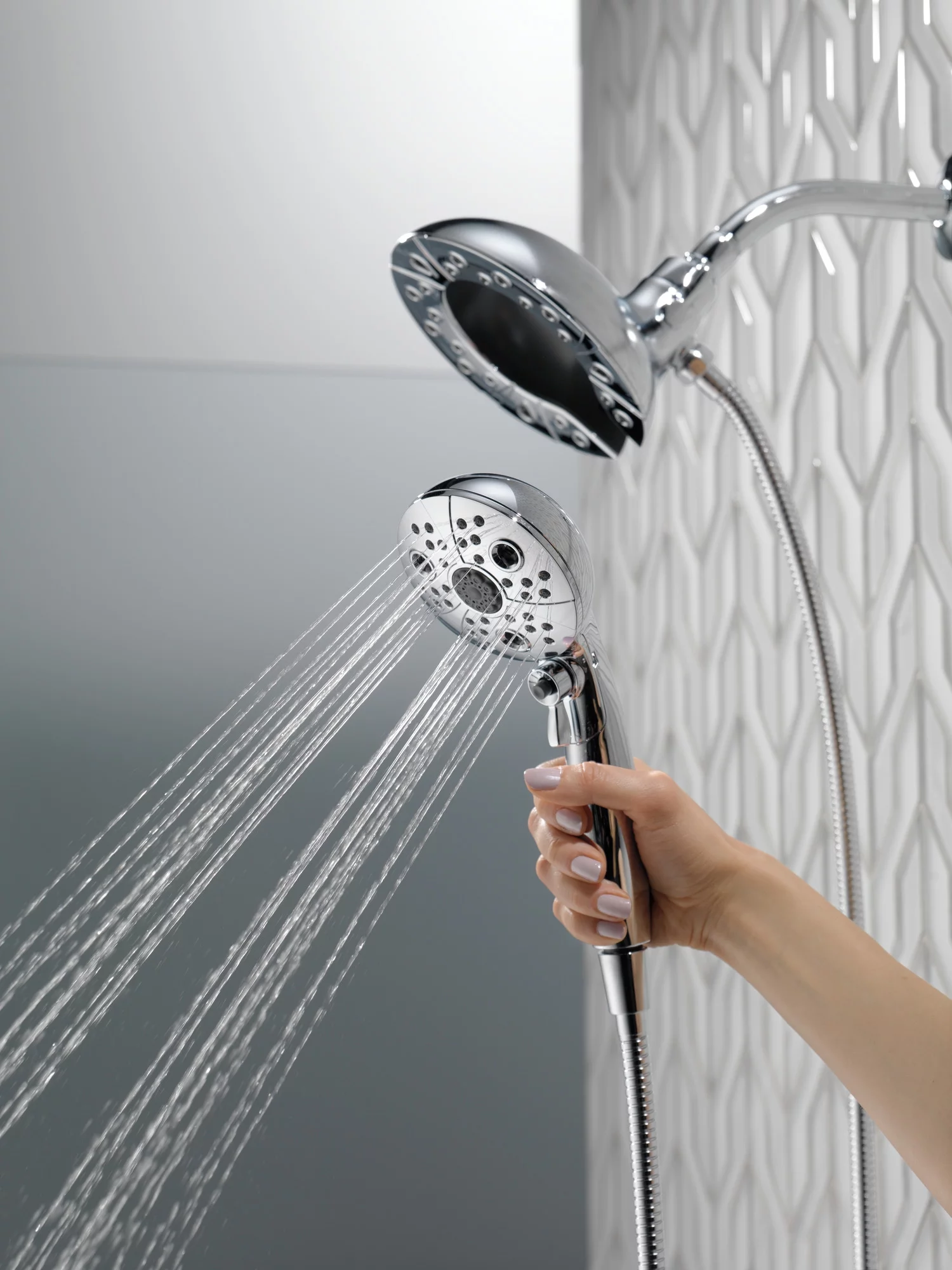 Delta 5-Spray Hand Shower and Shower Head Combo in Chrome 58480-PK