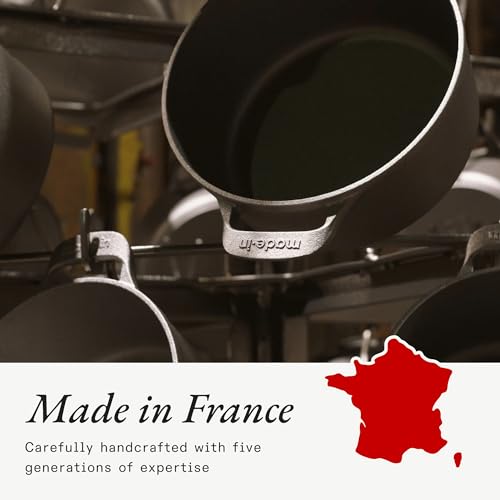 Made In Cookware - Oval Dutch Oven 7.5 Quart - Ruby Red - Enameled Cast Iron - Exceptional Heat Retention & Durability - Professional Cookware - Crafted In France - Induction Compatible