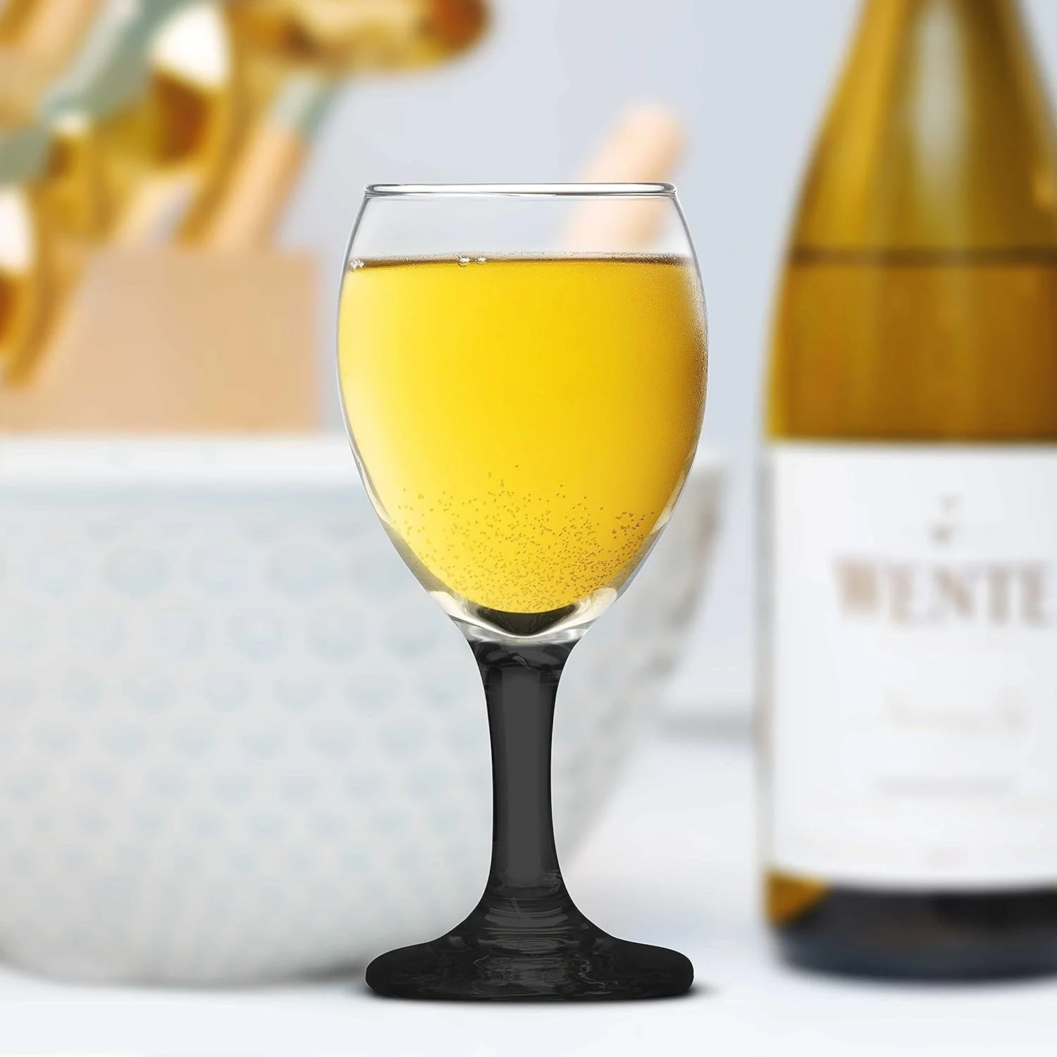 10 Aragon Wine Glasses Set, 8.5 Oz. - High Standard, Made - Black