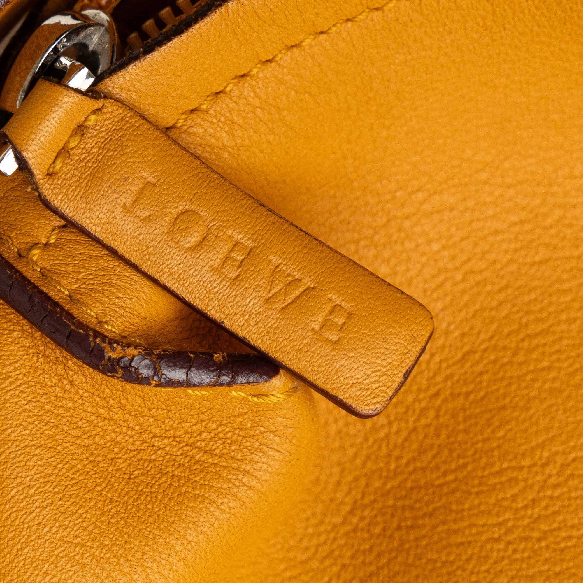Pre-Owned Authenticated Loewe Handbag Calf Leather Yellow Top HandleBag Unisex (Good)