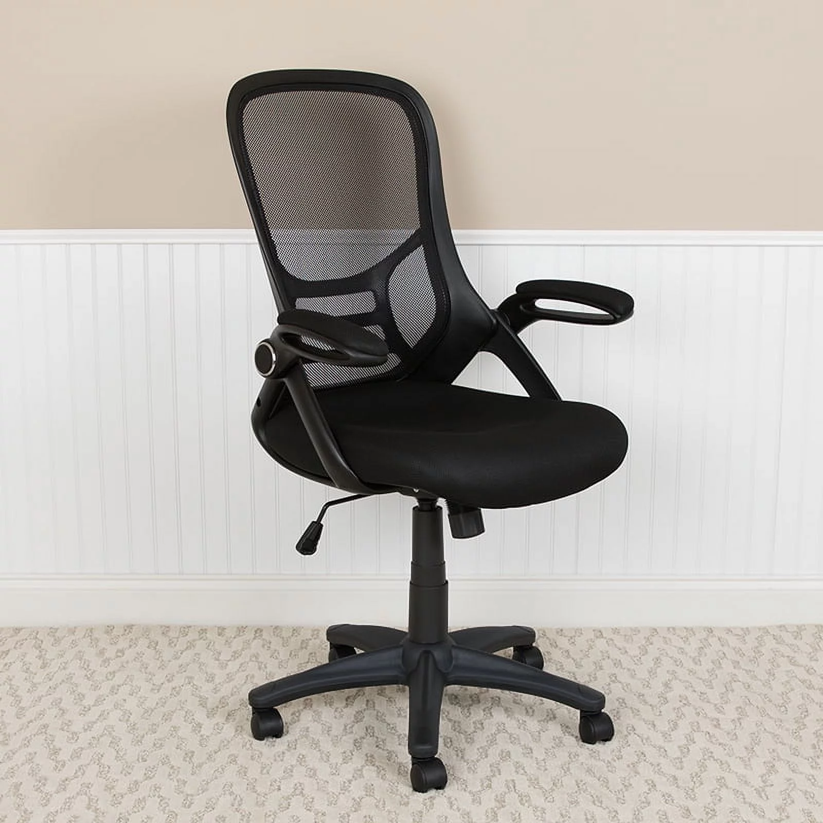 Flash Furniture High Back Black Mesh Ergonomic Swivel Office Chair with Black Frame and Flip-up Arms [HL-0016-1-BK-BK-GG]