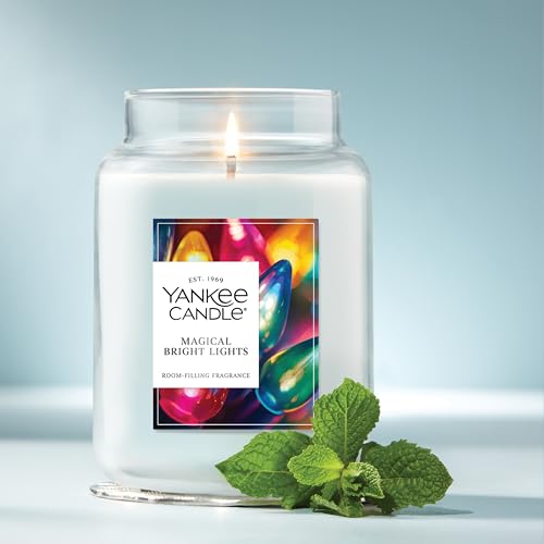 Yankee Candle Balsam & Cedar, Holiday Scented Candle, 22oz Large Jar with up to 150 Hour Burn Time, Giftable