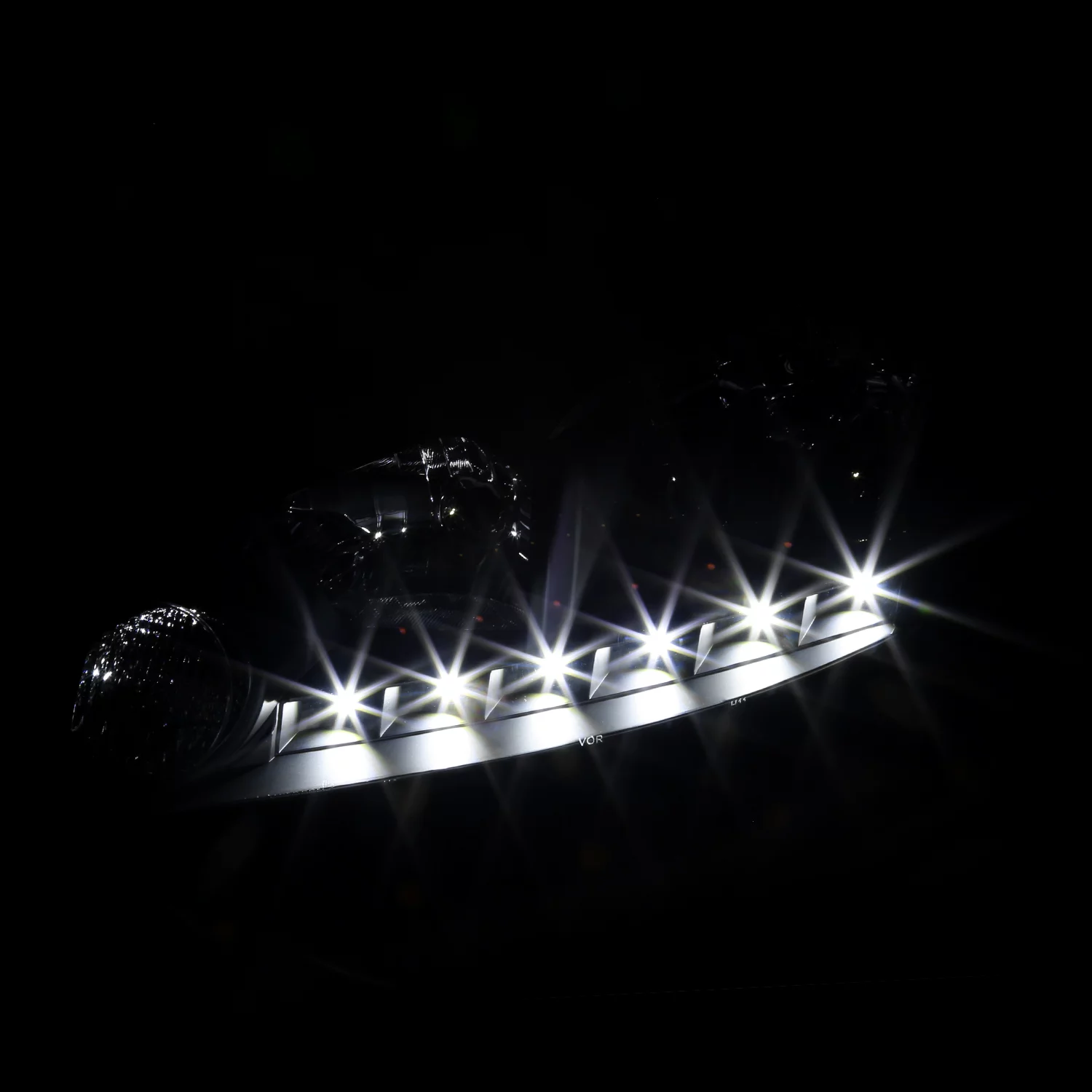 Spec-D Tuning Black Clear SMD Led Headlights Compatible with Chevy Chevrolet Impala 2006-2013, 2006-2007 Monte Carlo, 2014-2016 Impala Limited, L+R Pair Head Light Lamp Assembly