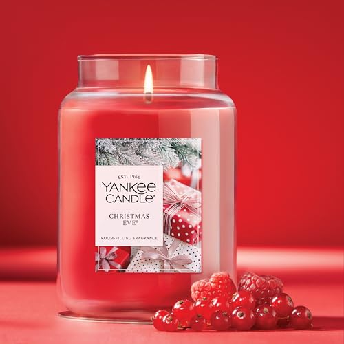 Yankee Candle Sparkling Cinnamon, Christmas Scented Candle, 22oz Large Jar with up to 150 Hour Burn Time, Giftable