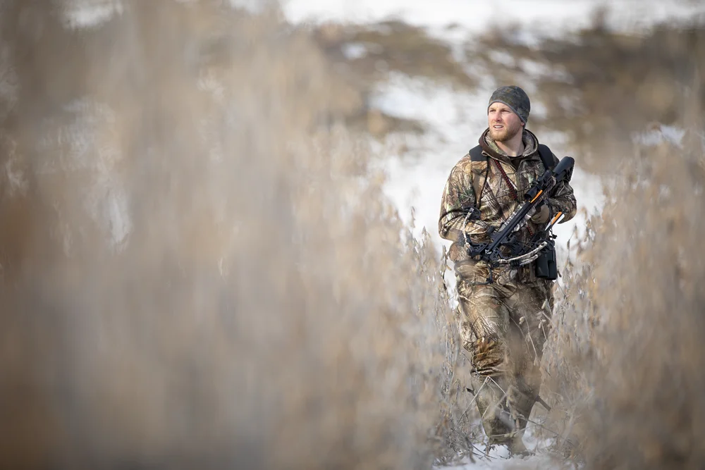 CenterPoint Archery Dagger 390 Compound Crossbow Kit, 390fps, Camo, AXCD190FCK