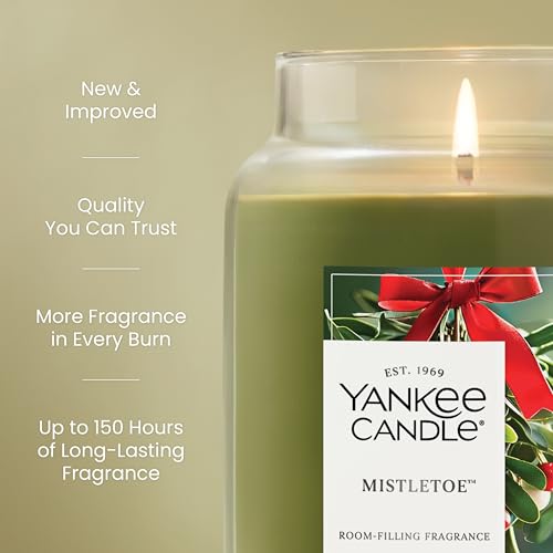 Yankee Candle Balsam & Cedar, Holiday Scented Candle, 22oz Large Jar with up to 150 Hour Burn Time, Giftable