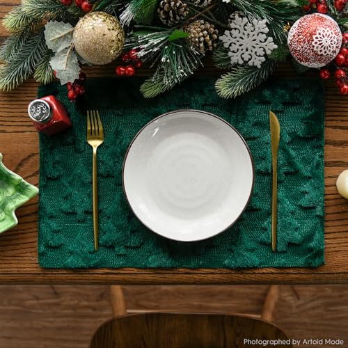 Artoid Mode Xmax Trees Green Christmas Placemats Set of 4, 12x18 Inch Soft Plush Faux Fur Wool Holiday Winter Table Mats for Party Kitchen Dining Decoration