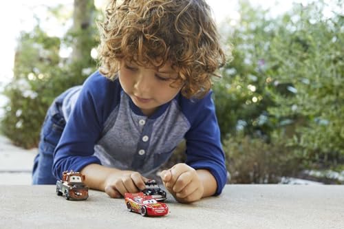 Mattel Disney and Pixar Cars Set of 10 Die-Cast Mini Racers Vehicles, Collectible Set of 1:55 Scale Toy Cars Inspired by Movies