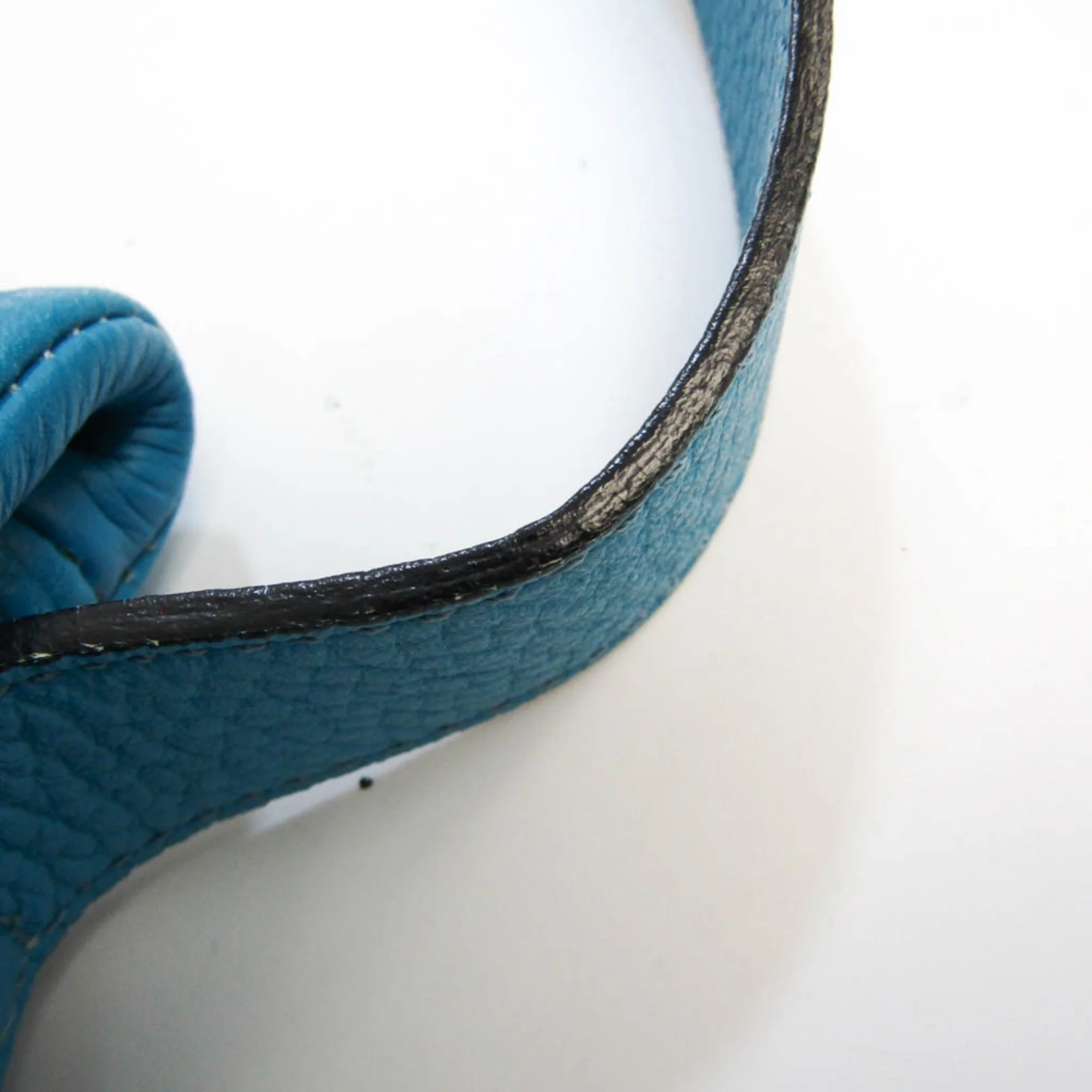 Pre-Owned Burberry Women's Leather Shoulder Bag Beige,Black,Blue,Brown (Good)