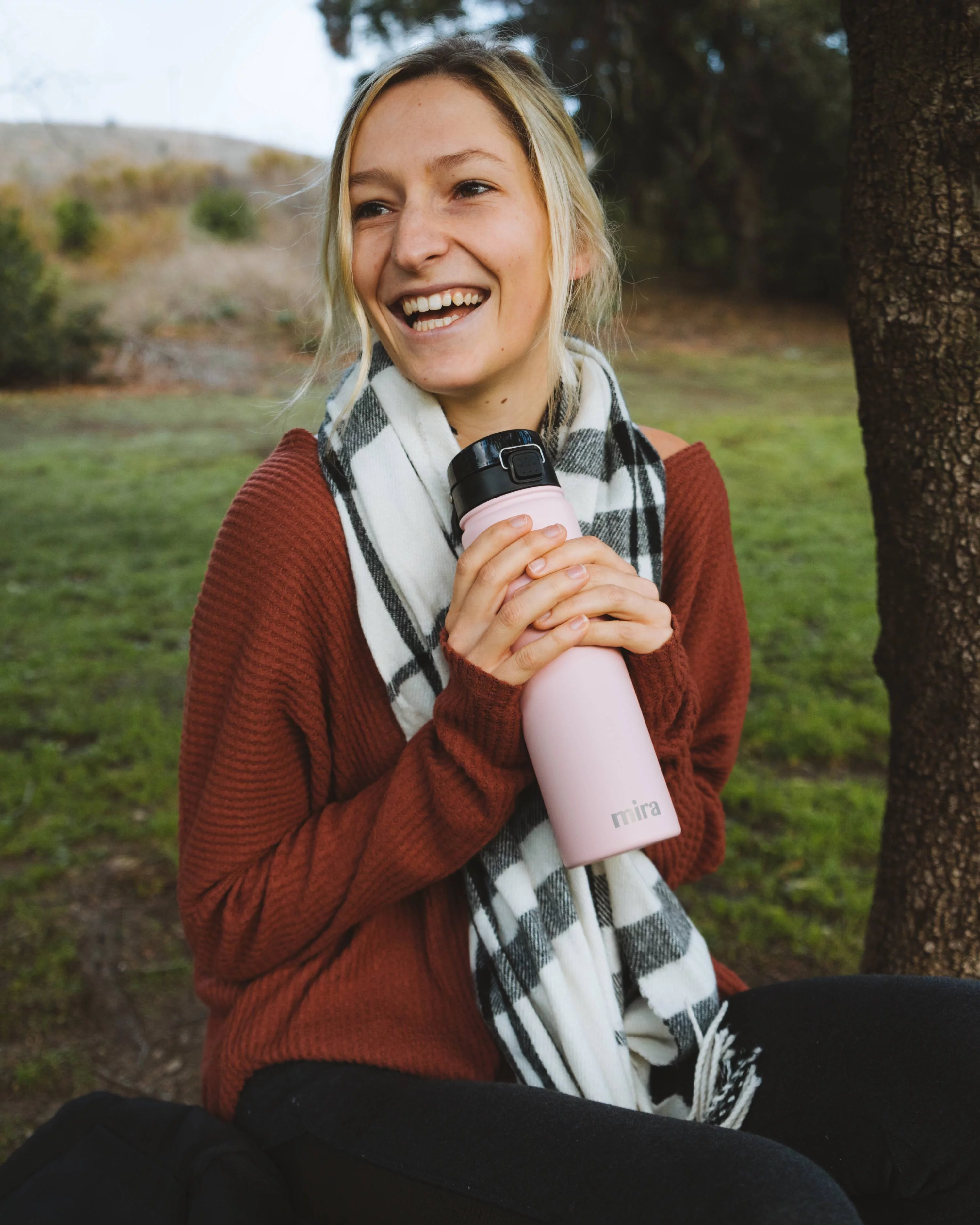 MIRA 24oz Insulated Stainless Steel Water Bottle Thermos Flask, One Touch Spout Lid Cap, Rose Pink