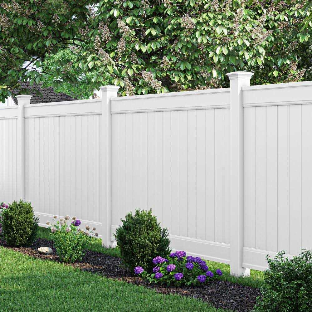 Freedom Emblem 6-ft H x 8-ft W White Vinyl Flat-top Fence Panel 73013949