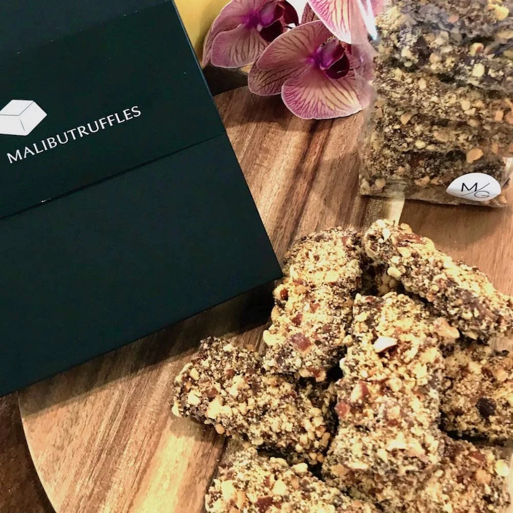MalibuGift Gourmet English Toffee Candy rolled in Dark Chocolate and Roasted Almonds.