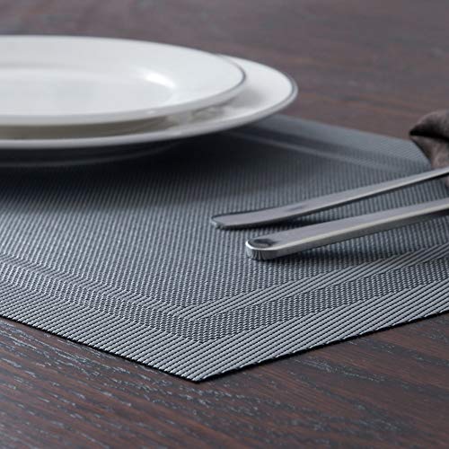 Table Placemats, Easy Clean Washable Table Mats, Stain Resistant Woven Vinyl placemats Set of 4，Heat Resistant PVC Kitchen Table Mats (Grey)