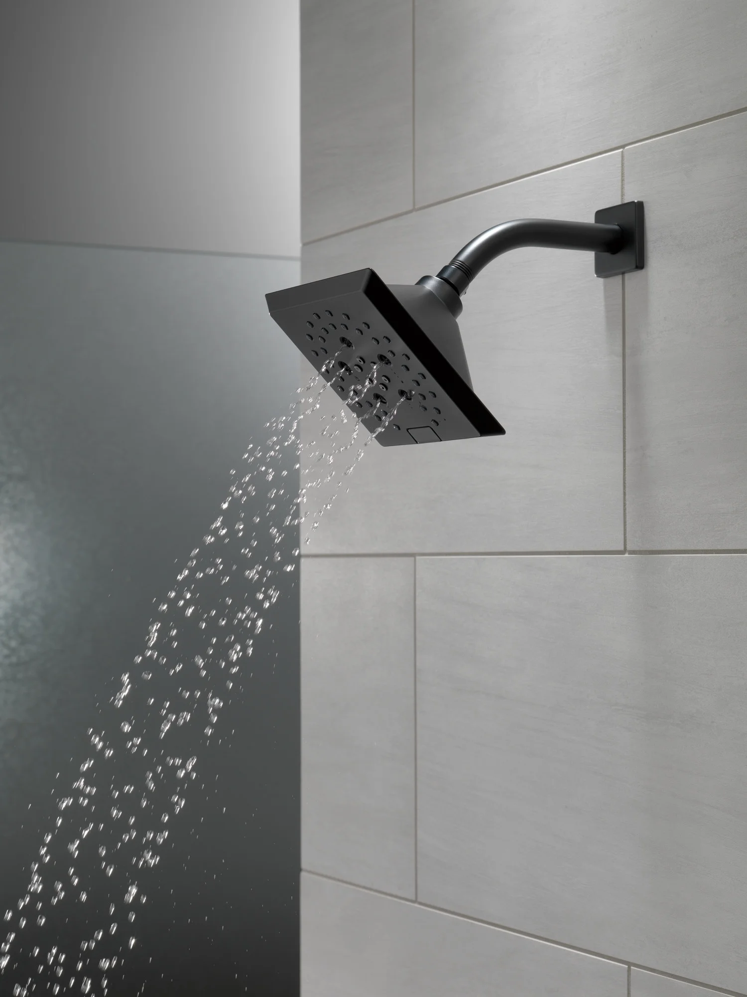 Delta Universal Showering Components Okinetic® 5-Setting Angular Modern Raincan Shower Head