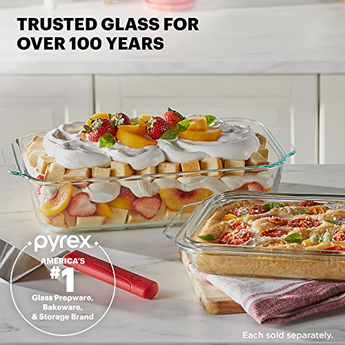 Pyrex Deep Glass Baking Dish with Plastic Lid, Deep Casserole Dish, Glass Food Container, Oven, Freezer and Microwave Safe, Clear Container, 8x8