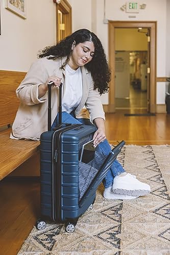 Samsonite Omni 2 Hardside Expandable Luggage with Spinner Wheels, 2-Piece Set (19/24), Lagoon Blue