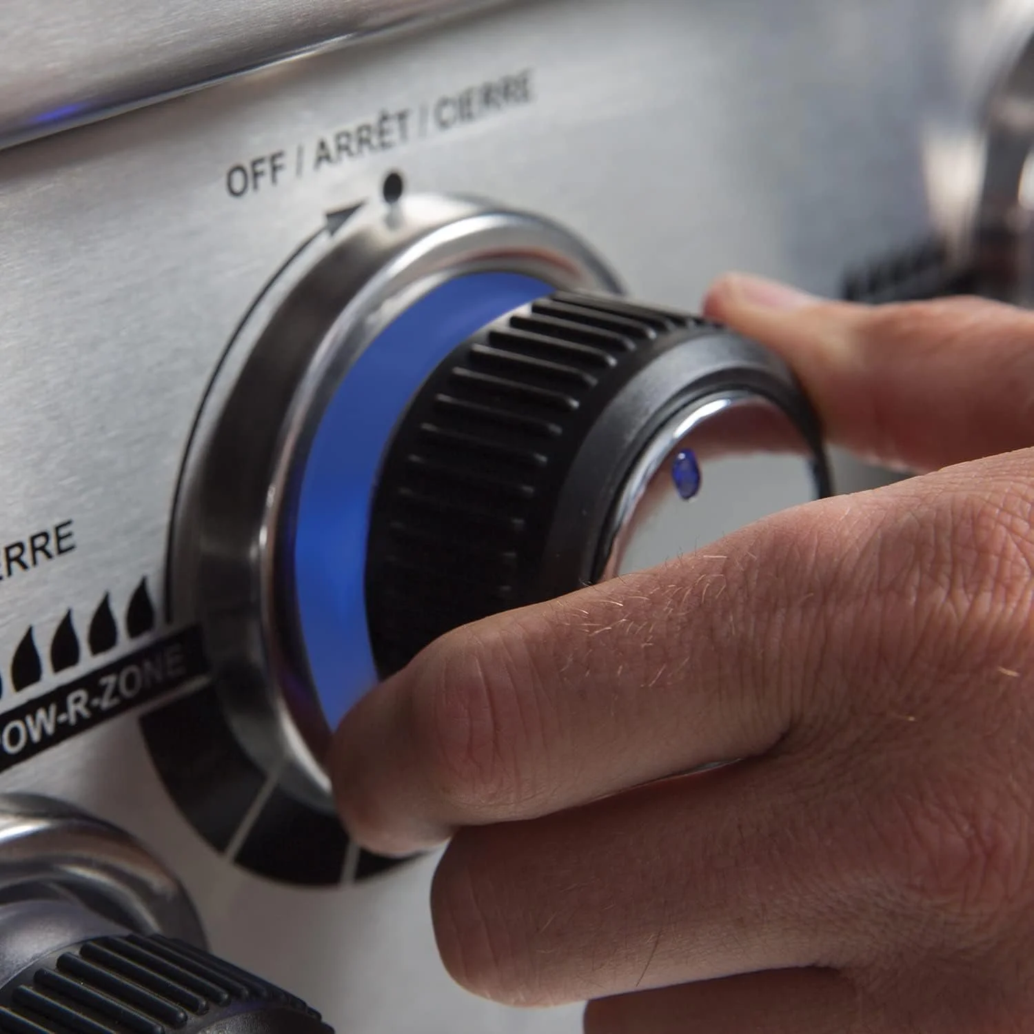 Broil King, Baron 320 Pro, 874214, Liquid Propane LP, Silver, Black