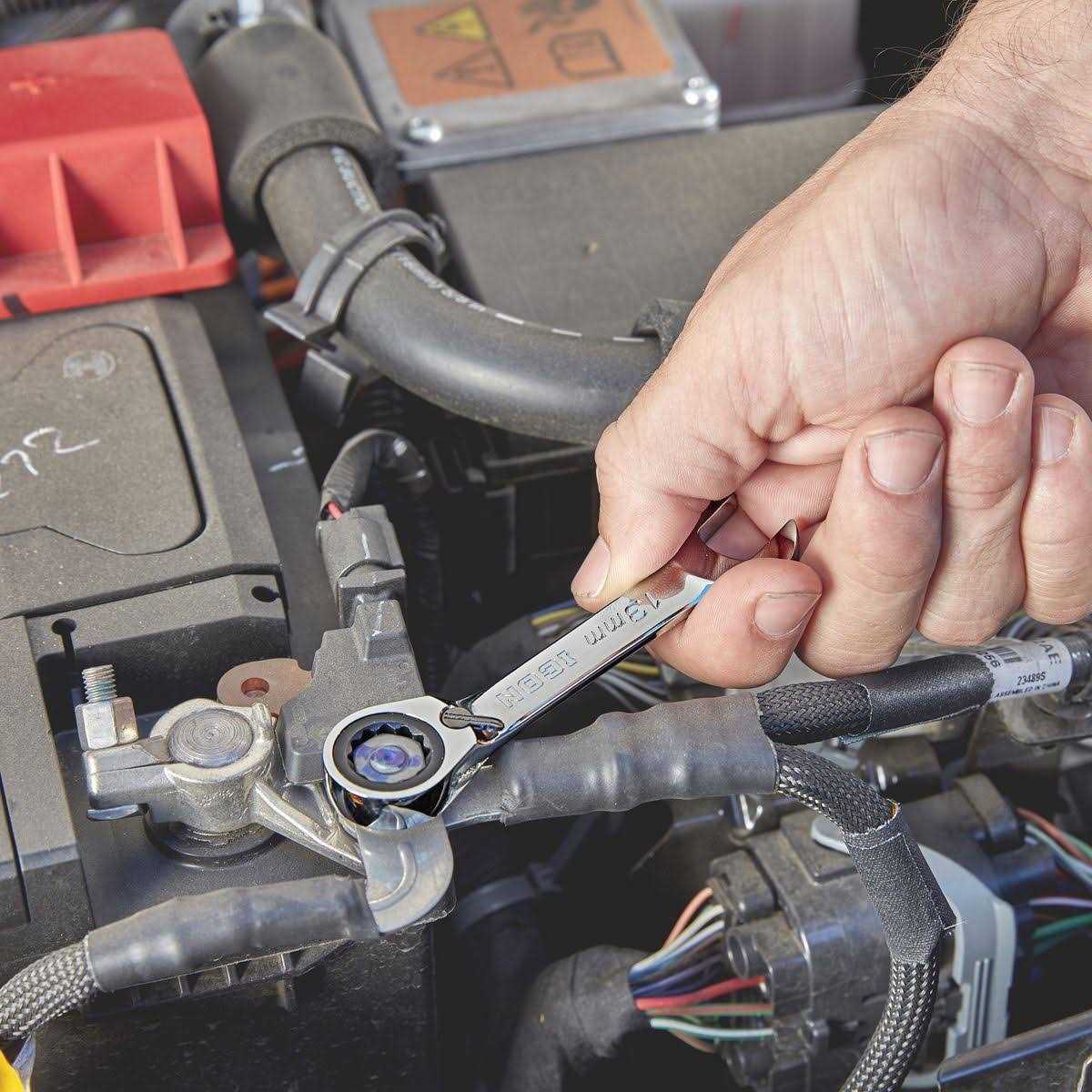 Icon Metric Professional Stubby Ratcheting Combination Wrench Set