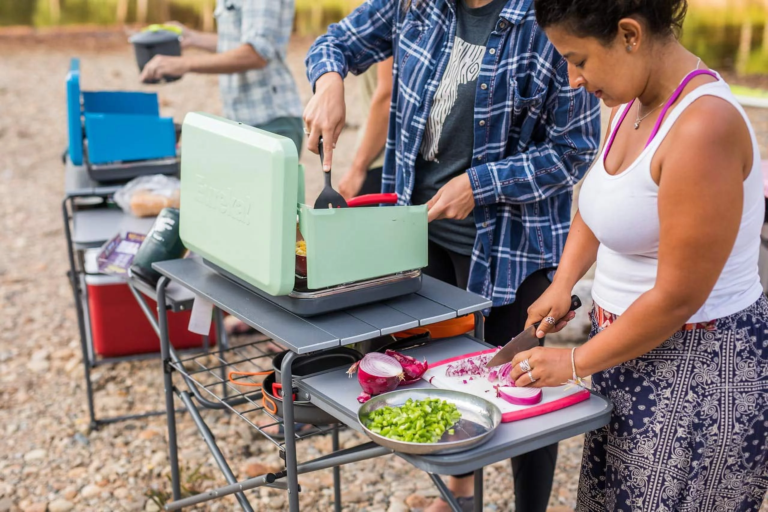 Eureka ERK2572193 Quite Green & Dark Shadow Ignite Stove