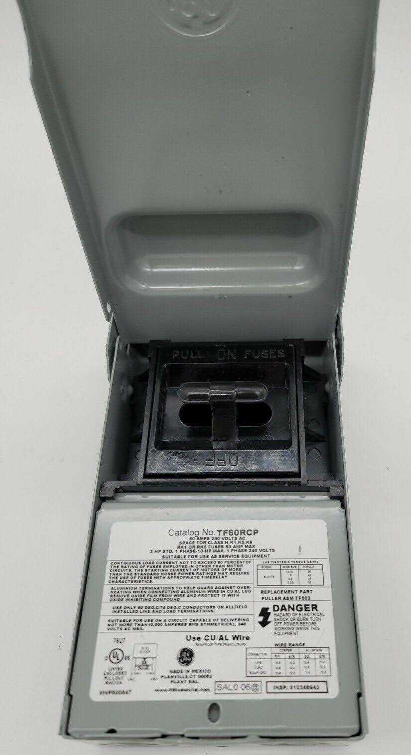 GE TF60RCP 60A Pullout Disconnect