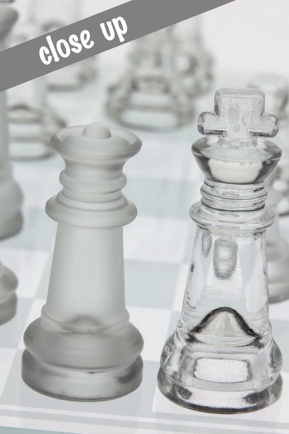 Gamie 12 inch Glass Chess Set, Elegant Design, 32 Frosted Clear Pieces