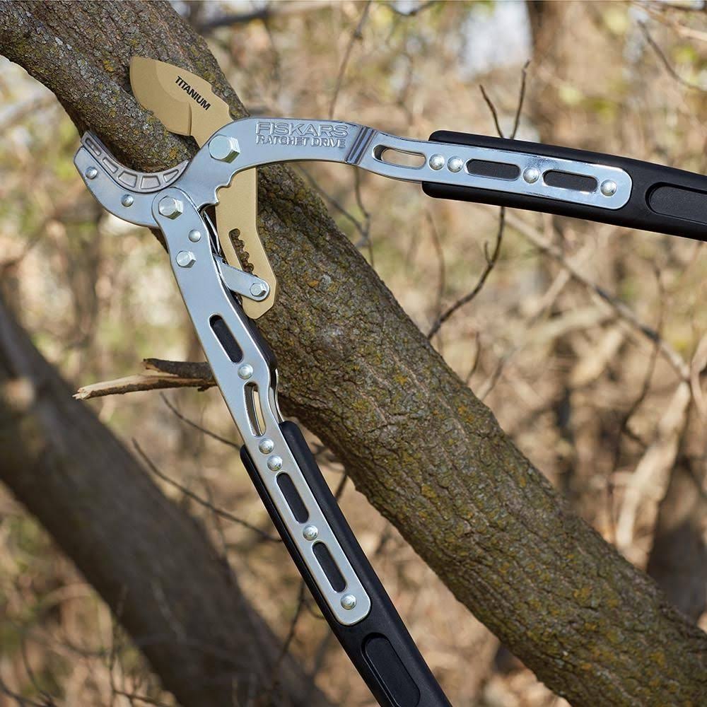 Fiskars 2 in. Cut Capacity Titanium Coated Steel Blade, 24 in. Anvil Ratcheting Lopper