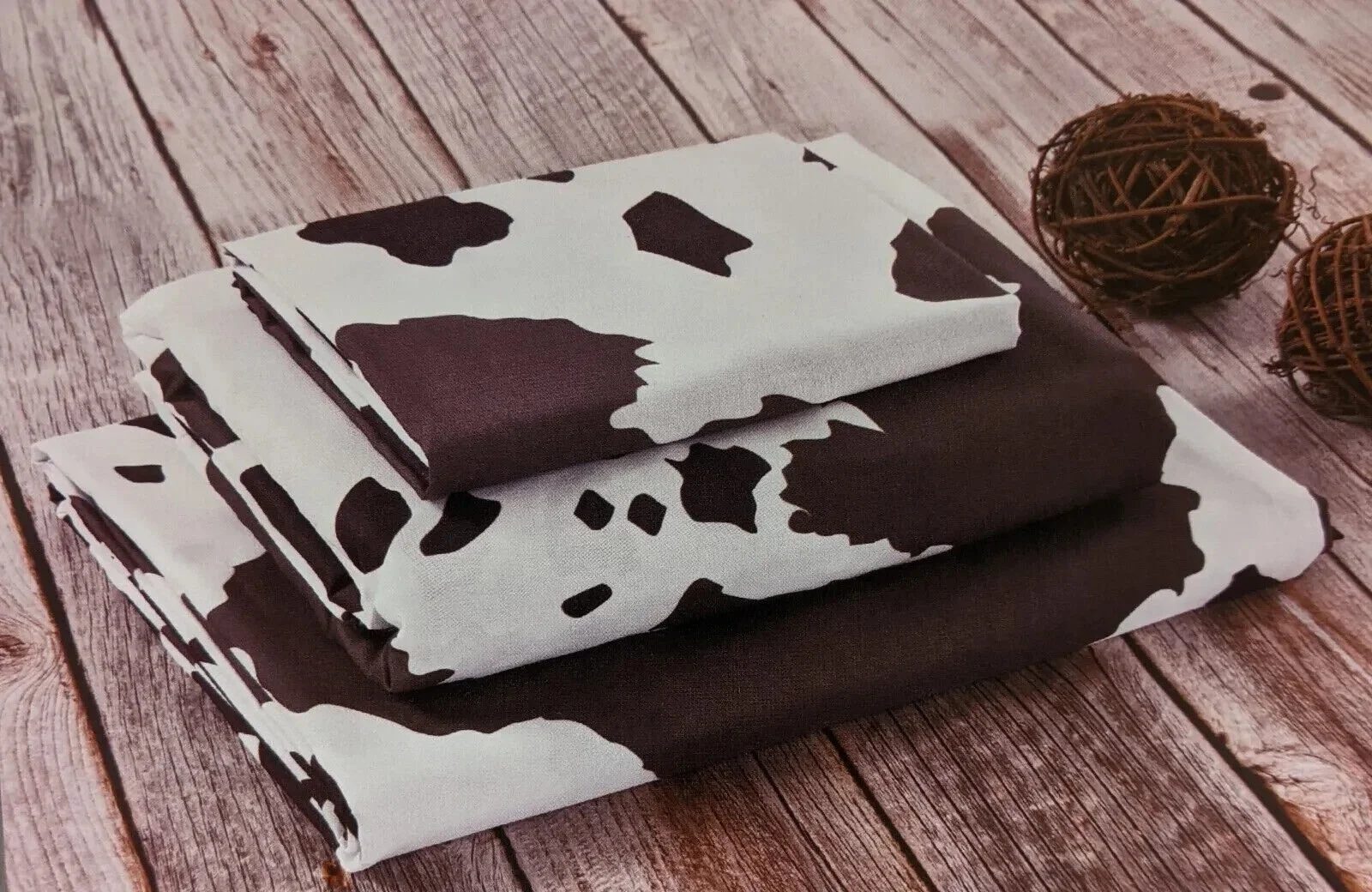 De Leon Collections 63701 Cow Hide Print Animal Print Sheet Set, Brown & White - Twin Size