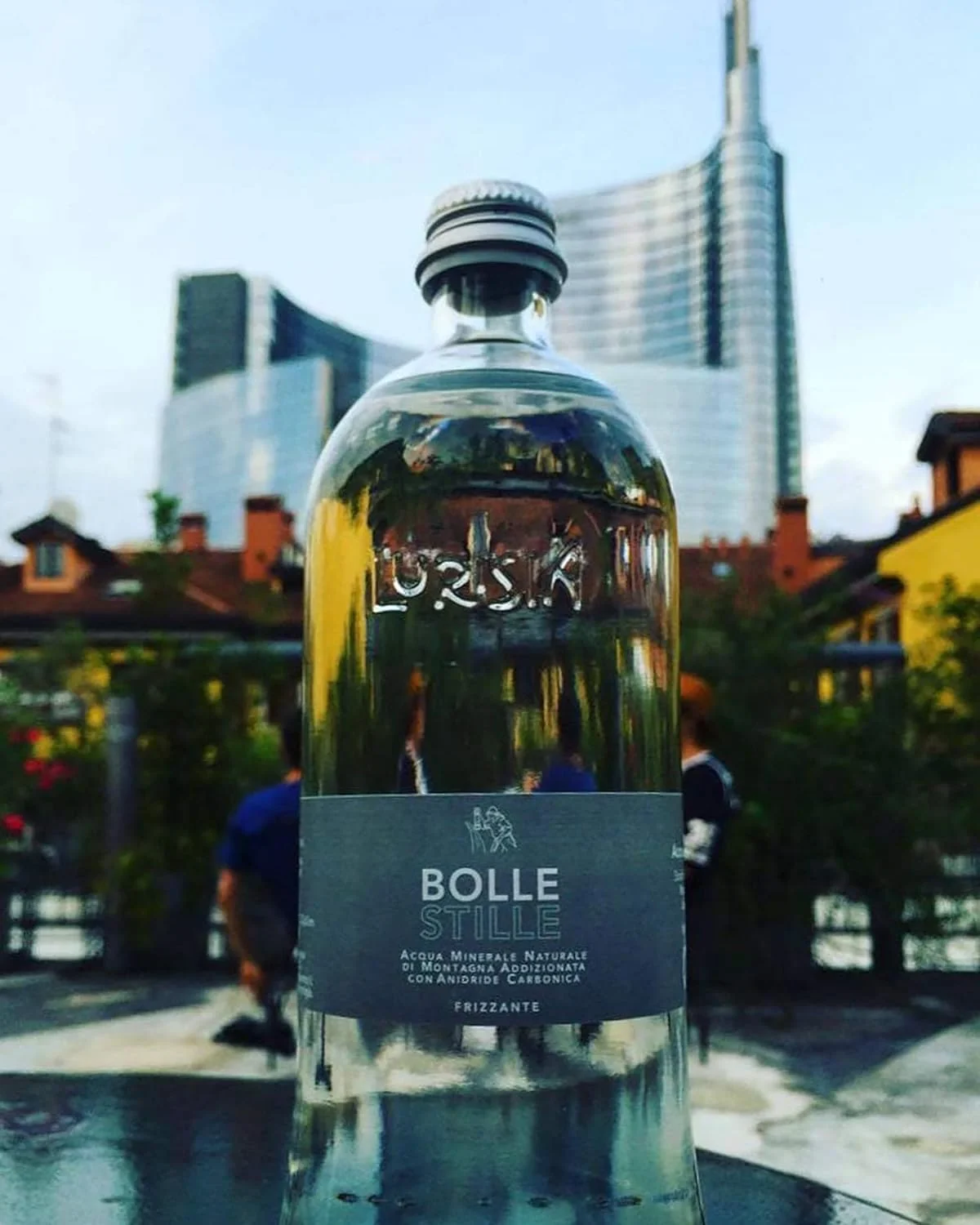 Alu Bolle (Sparkling) Natural Spring Mineral Water, 11 Fl Oz (5 Glass Bottles)