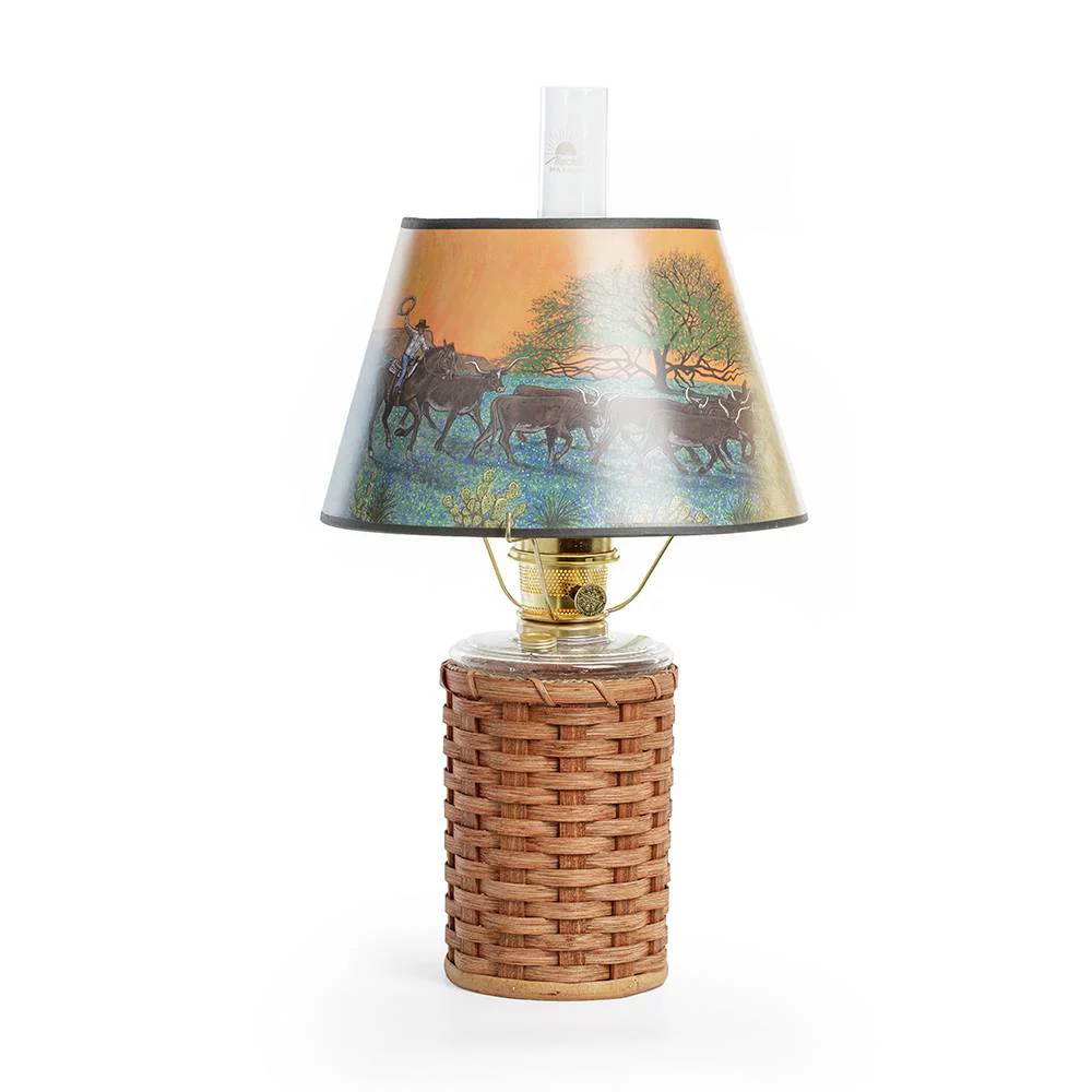 Aladdin Heartland Wicker Oil Lamp with Ride Into The Sunset Shade