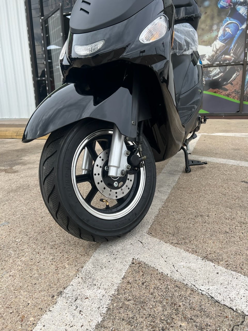 HHH Upgraded 49cc/ 50cc Scooter Gas Fully Automatic Street Scooter Moped Pony 50 with Matching Trunk - Sporty Black color