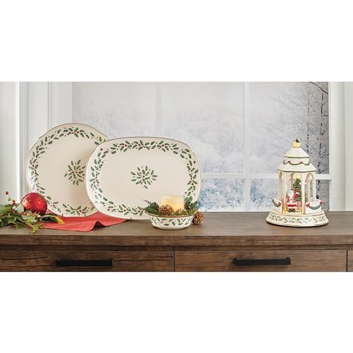 Lenox 882207 Hosting The Holidays Santa Spoon Rest, Christmas