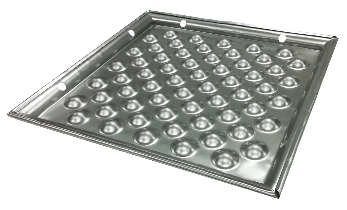 Americana Swinger 332 sq. Inch Charcoal Grill - Black