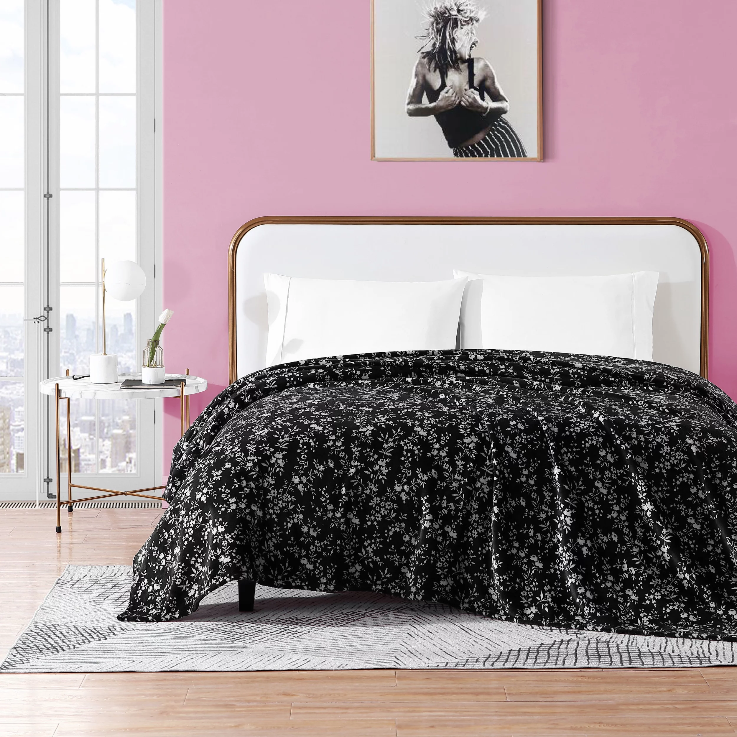 Betsey Johnson Pretty Floral Black Ultra Soft Plush Twin Blanket
