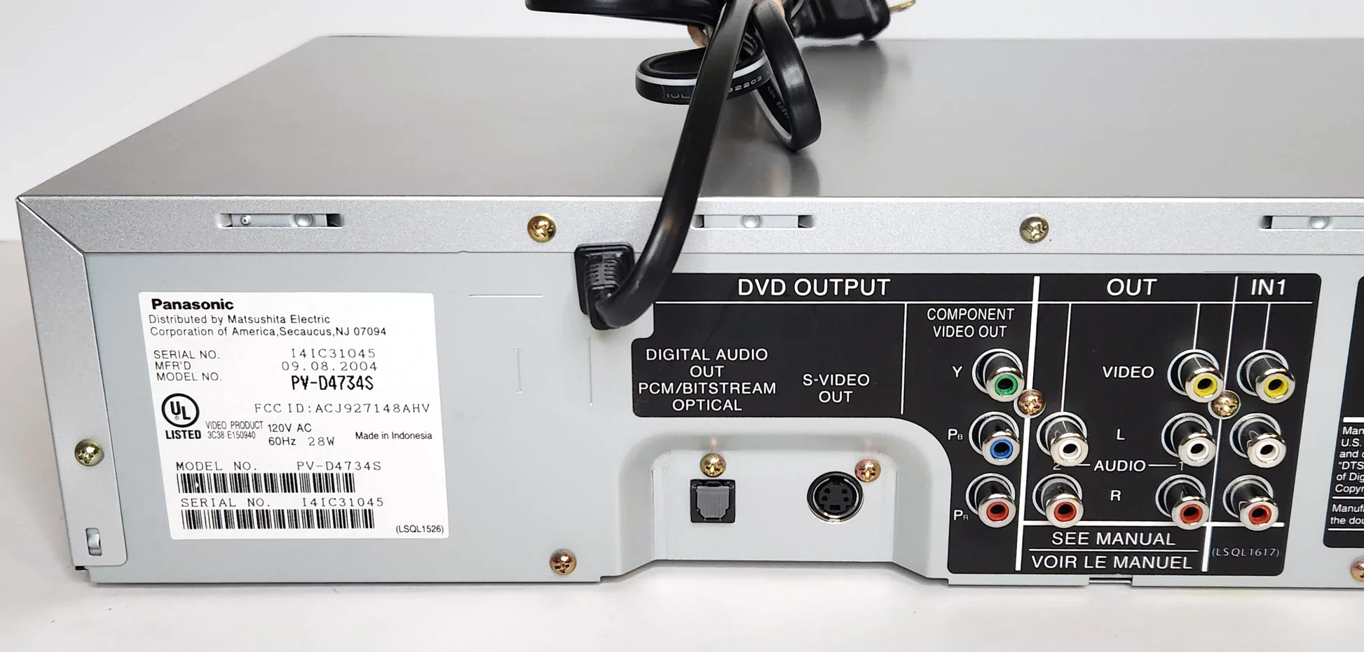 Panasonic PV-D4734S Progressive Scan DVD/VCR Combo (used)