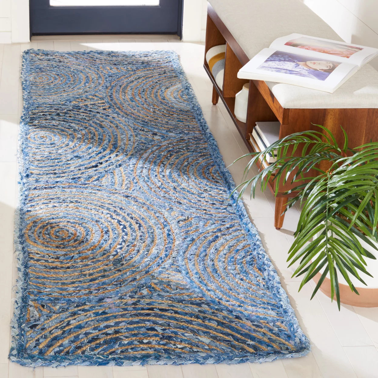 SAFAVIEH Cape Cod CAP203M Handwoven Blue / Natural Rug