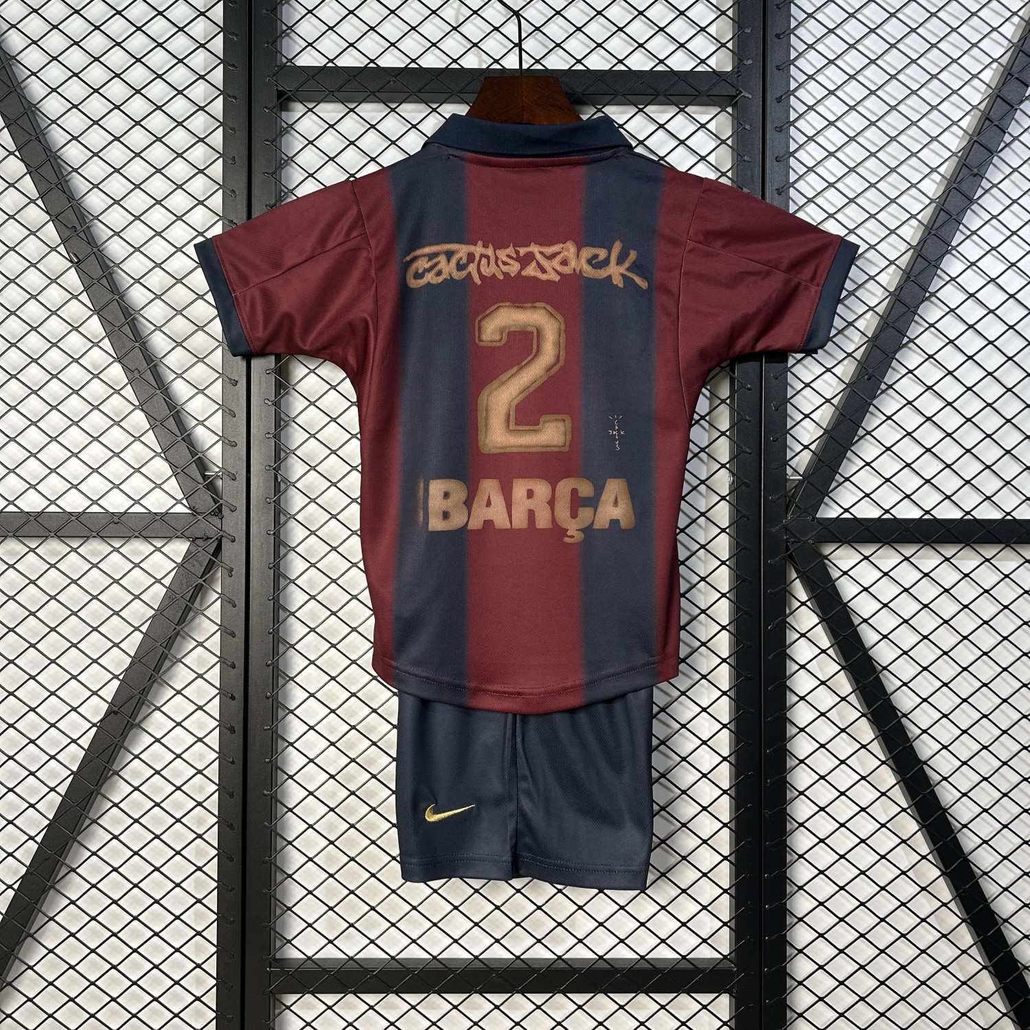 BarcelonaTravis Scott special kids jersey kit