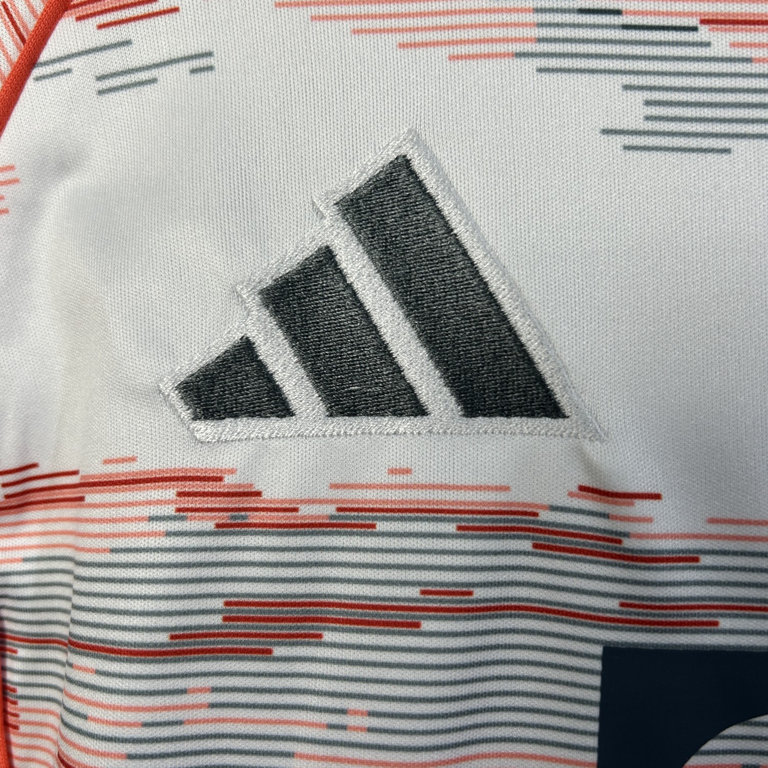 Bayern Munich 25/26 away Kids jersey kit