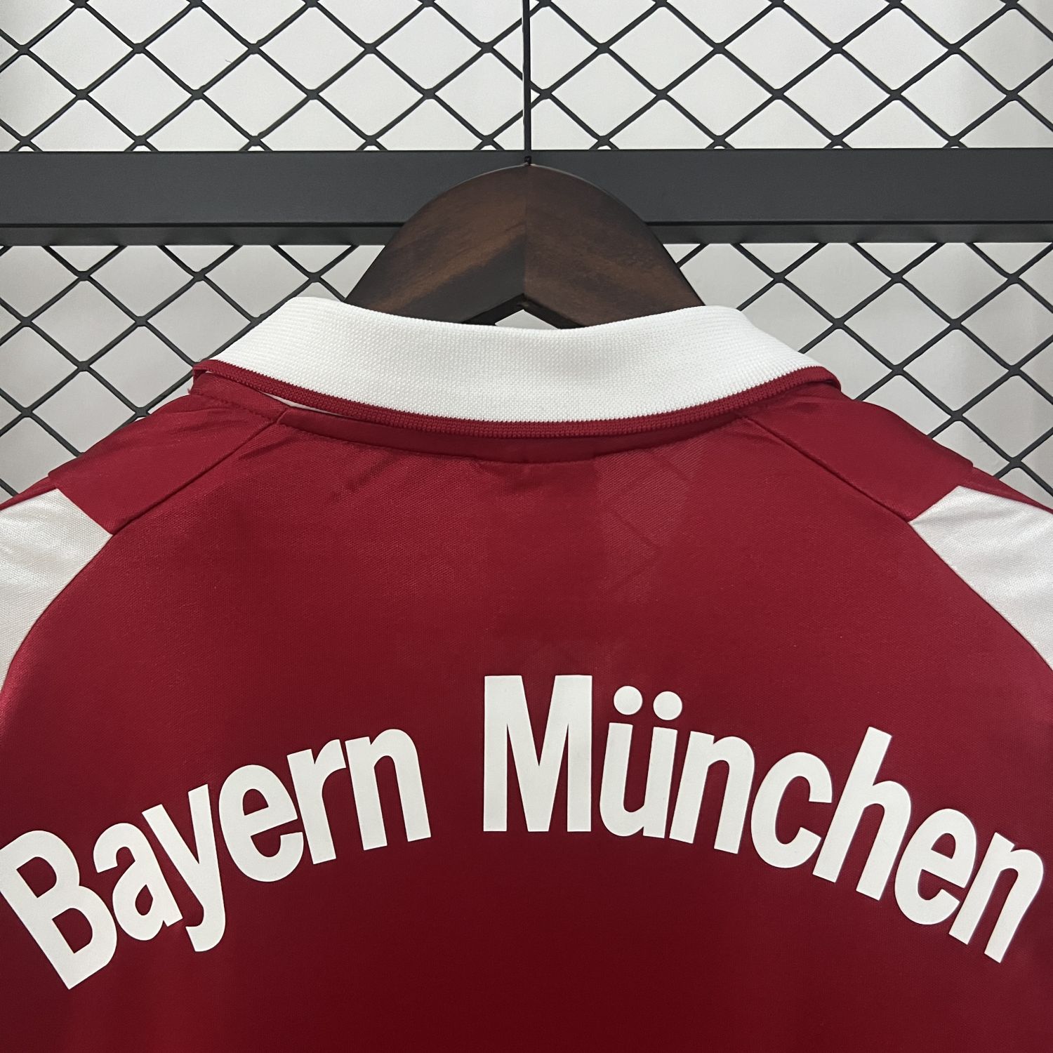 Bayern Munich 03/04 home Retro jersey kit shirt