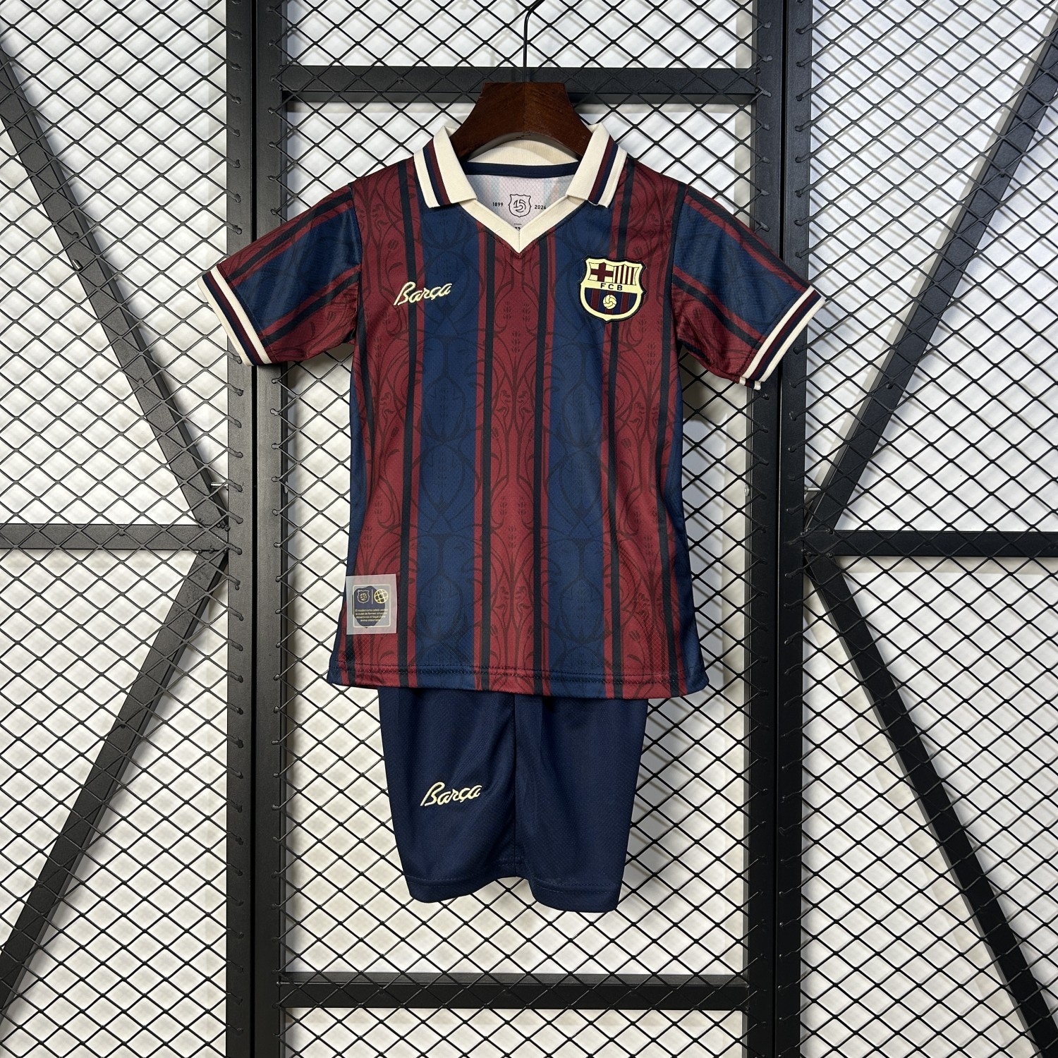 Barcelona 125th anniversary kids jersey kit