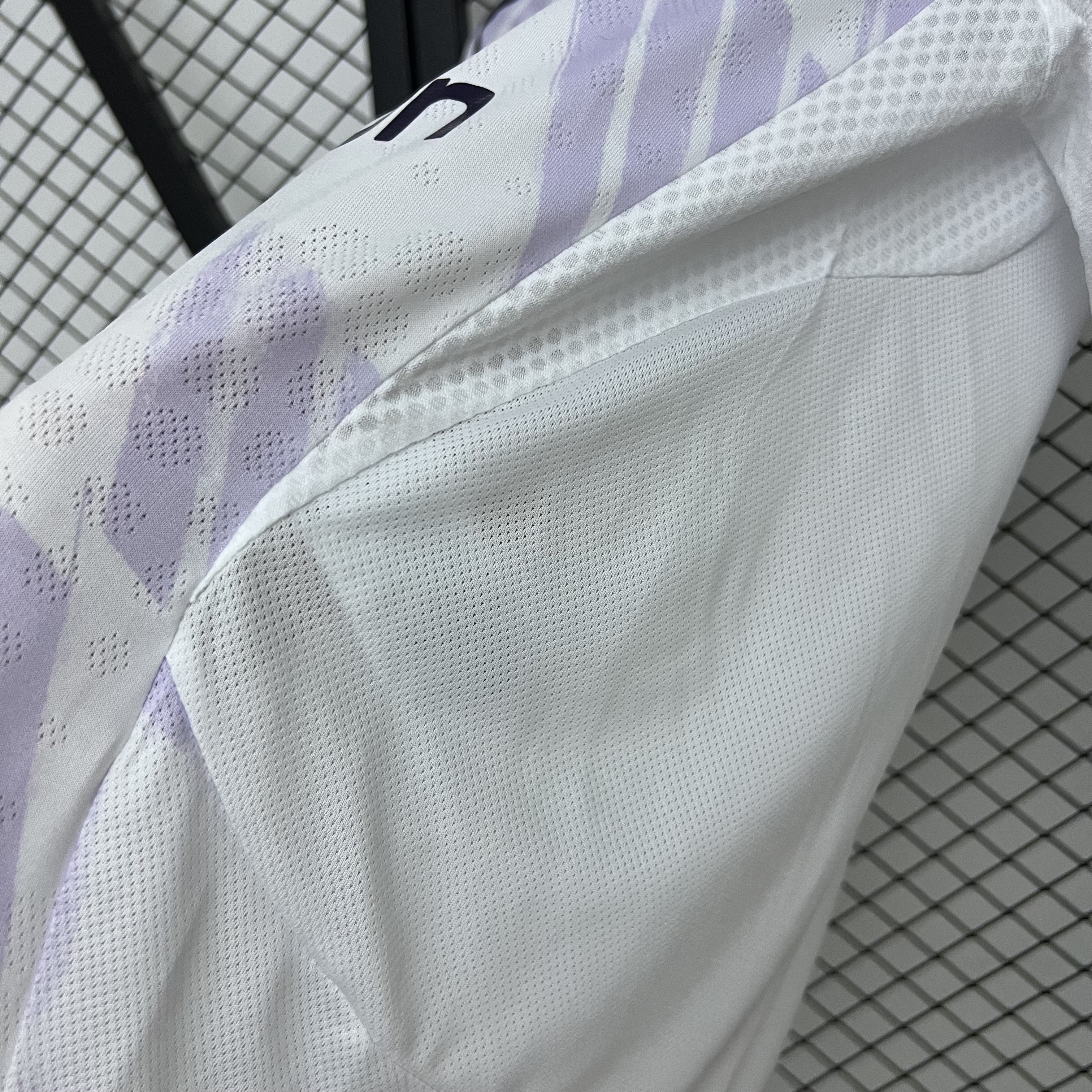 Manchester United 25/26 away jersey kit shirt