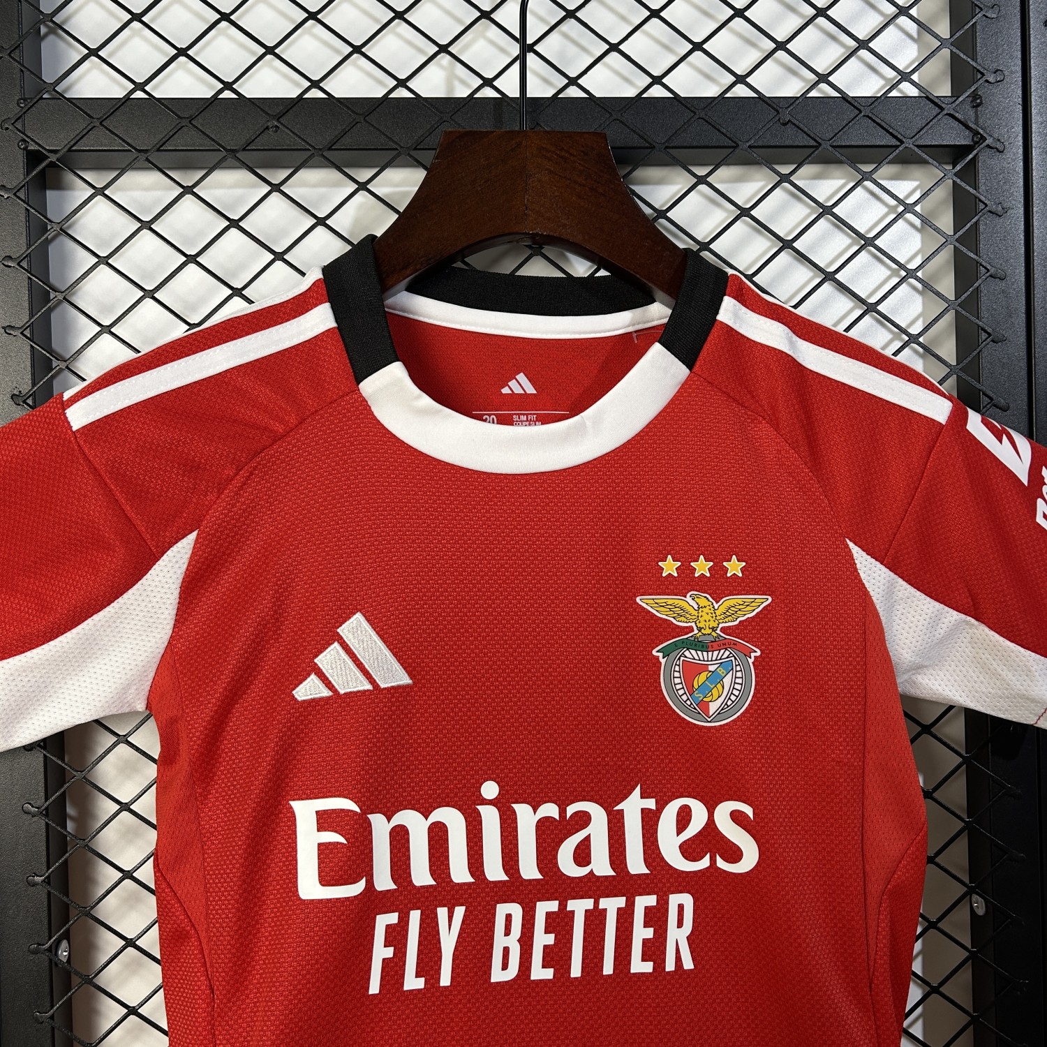 Benfica 25/26 home kids jersey kit