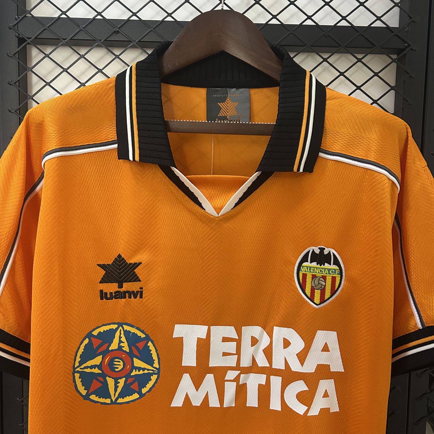 Valencia 99/00 away Retro jersey kit shirt