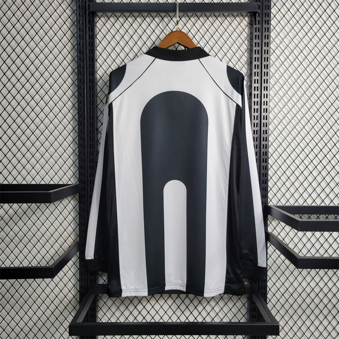 Juventus 97/98 home Retro Long Sleeve jersey kit