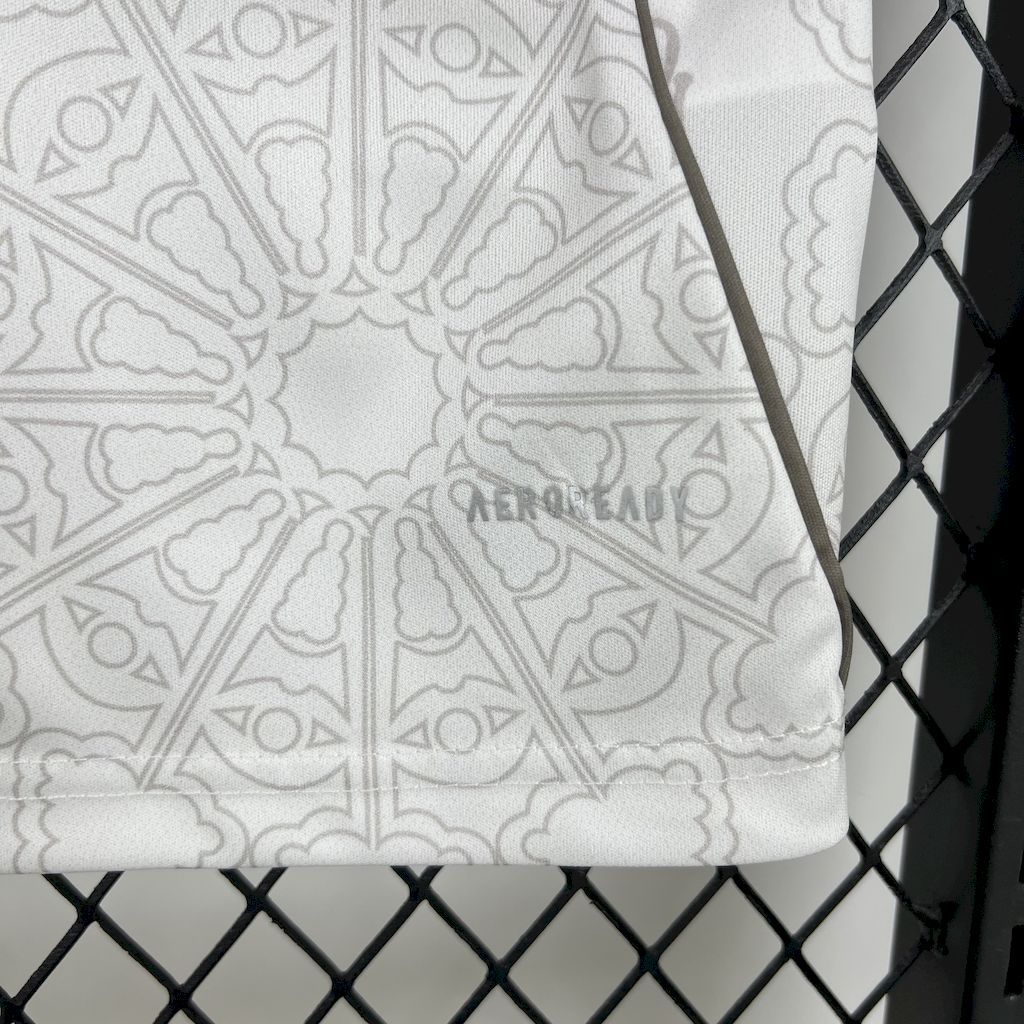 Nottingham Forest 25/26 away jersey kit shirt