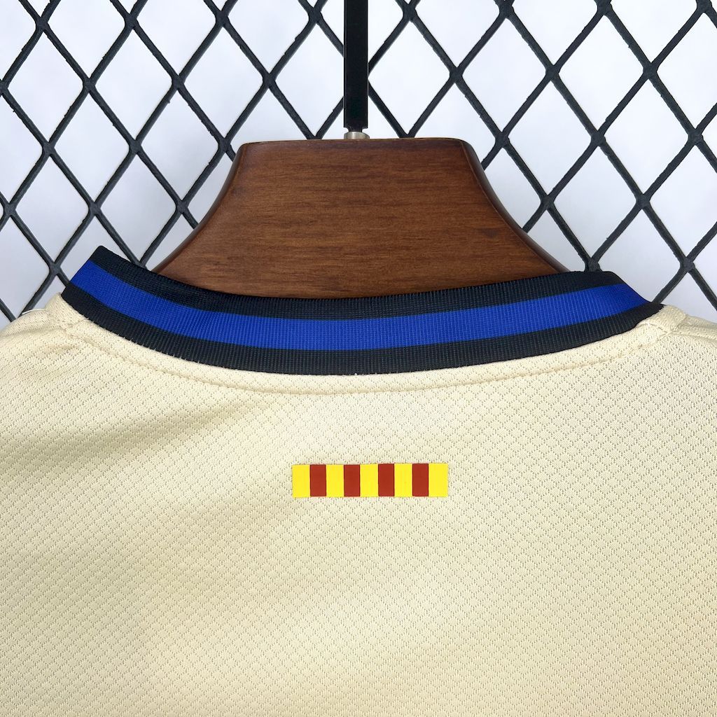 Barcelona 25/26 away kids jersey kit